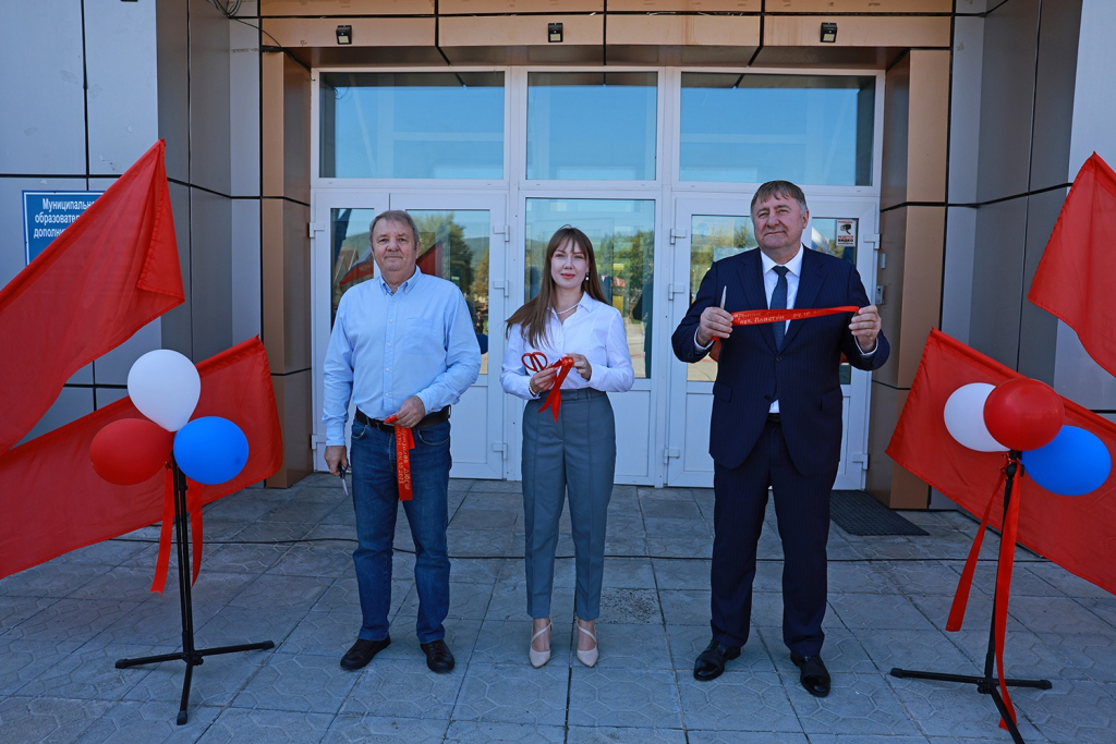 l0sjgtw0a2tkidsgbfsxdtlitmev1req