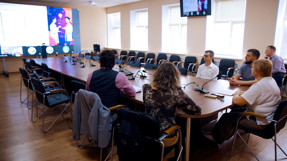 телемост 1.00 00 48 01.777Still004 1