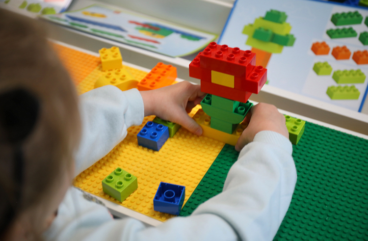 С июня 2026 года приморские семьи смогут подать заявление на новую семейную выплату